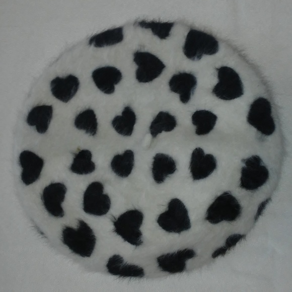 Accessories - Beret Accessories - Beret